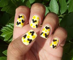 Unhas Decoradas amarelas